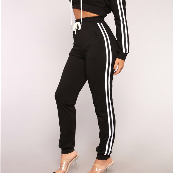 Fashion Nova Pants - FASHION NOVA From The Block Jogger - Black